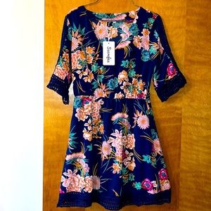 Beautiful floral mini dress. NWT.